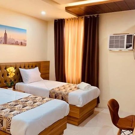 General Santos City Golden Suites מראה חיצוני תמונה